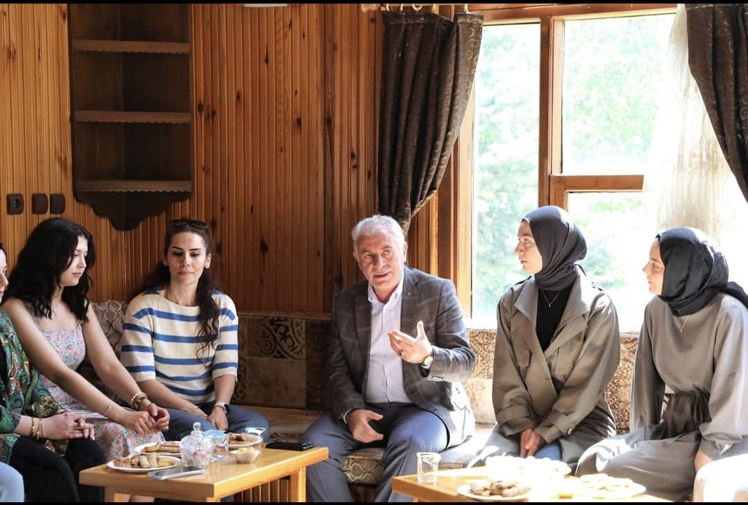 WhatsApp Image 2025-05-27 at 22.59.53 (1)